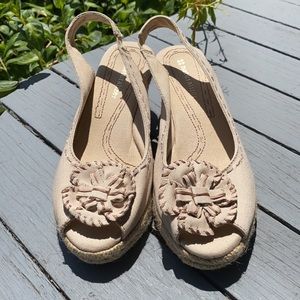 Naturalizer tan wedge espadrilles, size 6.5.